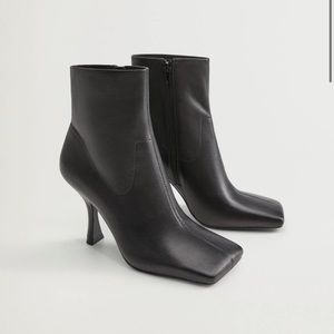 Black Ankle Boots